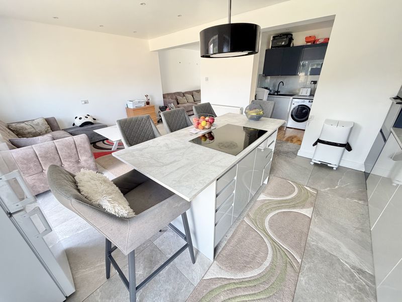 Valley Drive Great Sutton